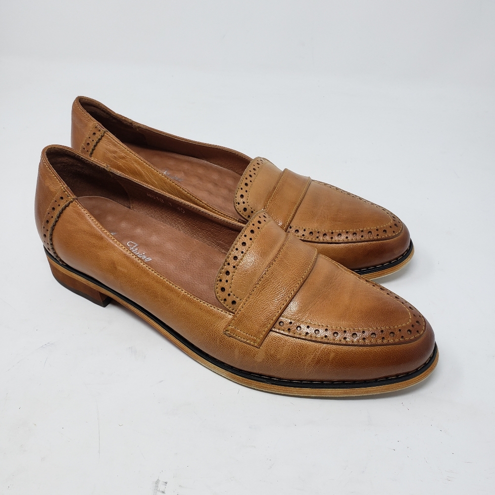 Mona Flying Women's Tan Leather Penny Loafer